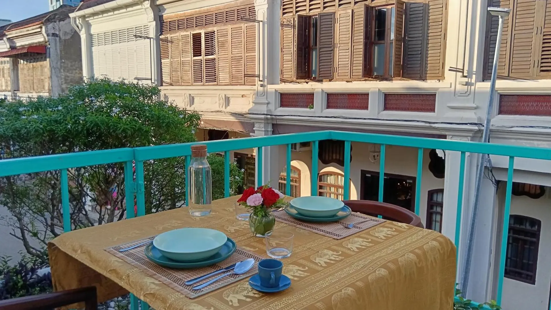 The Georgetown Green Gates 0*, George Town