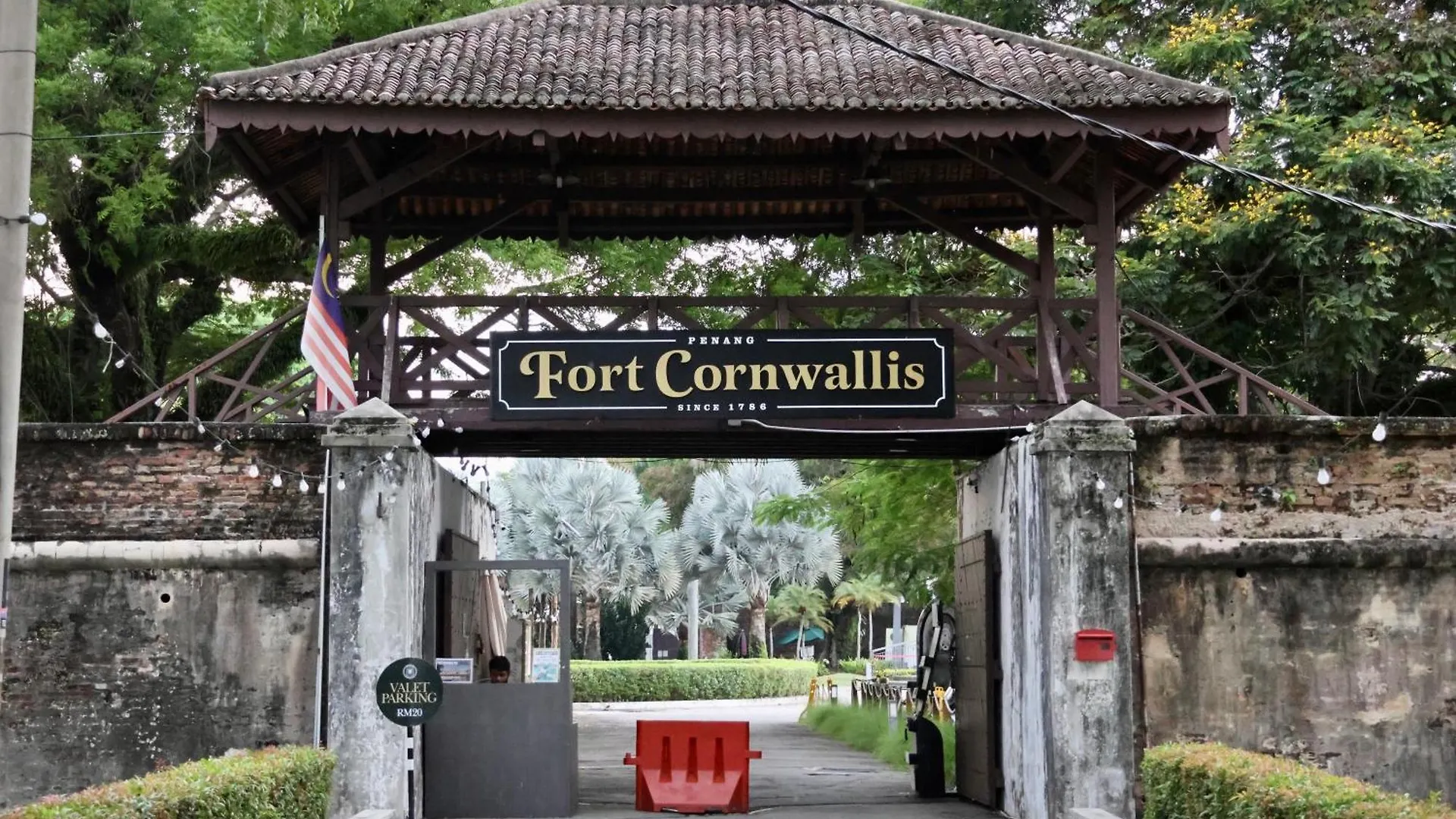 The Georgetown Green Gates Guest house George Town